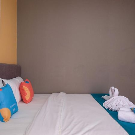 Sans Hotel Fourth Loft Solo Екстериор снимка